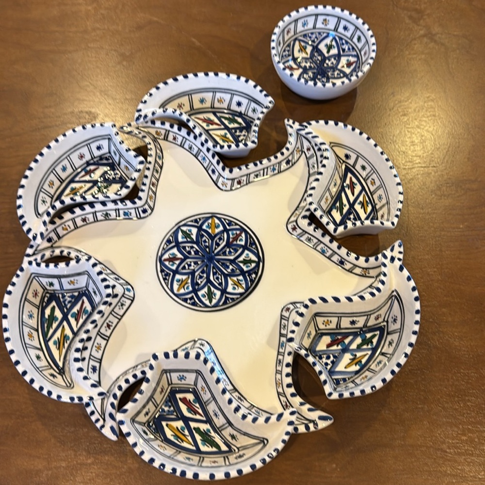 Stunning star shaped serving dish - Picture 4 of 7